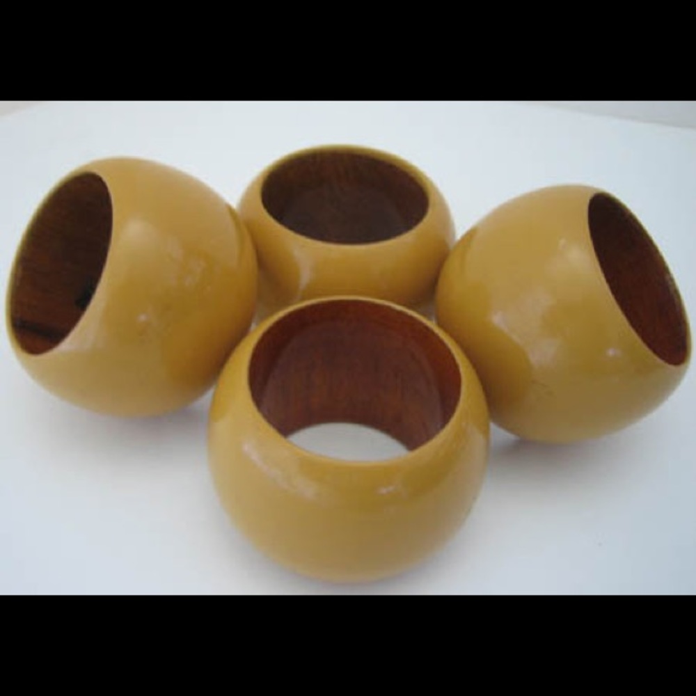 Napkin rings set